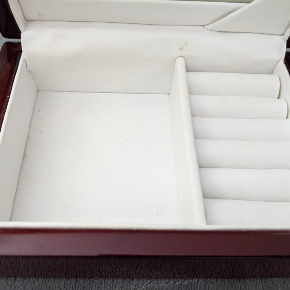 Jewelry Box - Picture 2 of 14